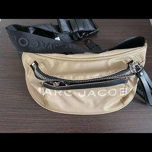 Marc Jacobs Logo Belt Bag